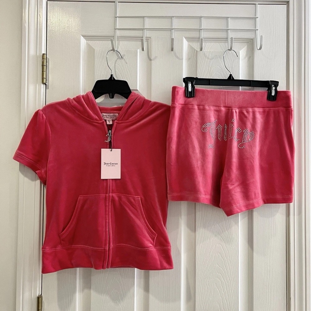 Juicy Couture NWT! Soft Y2K Velour Hoodie & Shorts Tracksuit Watermelon Pink L